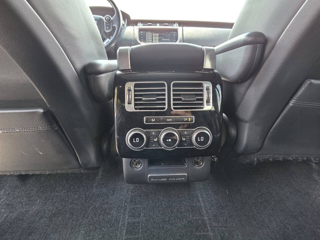 Used 2014 Land Rover Range Rover Supercharged AWD/4WD image 18