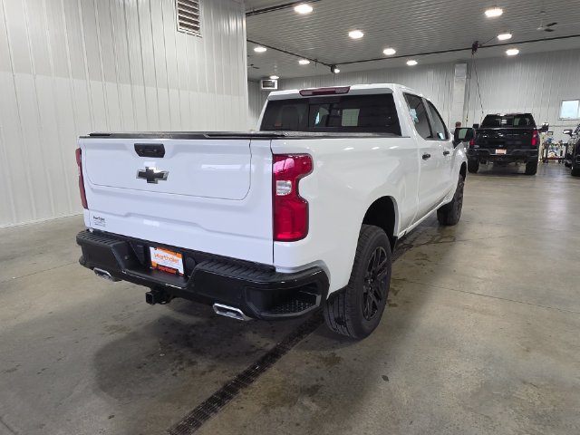 Used 2022 Chevrolet Silverado 1500 LT Trail Boss w/ Convenience Package II AWD/4WD image 8