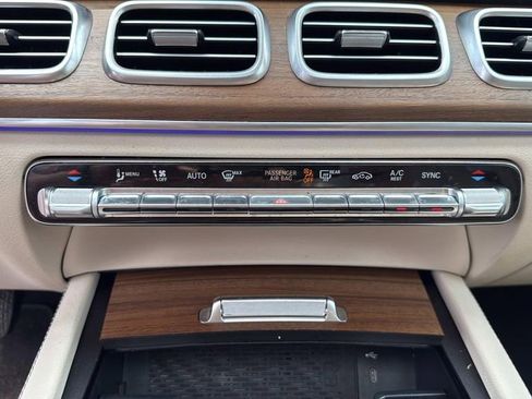 Certified 2024 Mercedes-Benz GLE 450 4MATIC image 21