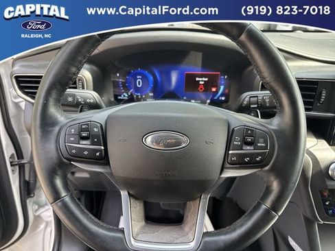 Certified 2020 Ford Explorer Platinum w/ Premium Technology Package AWD/4WD image 25