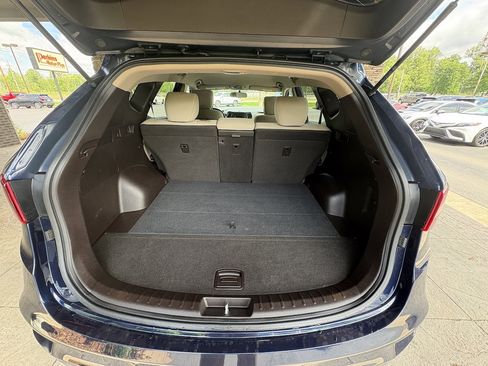 Used 2018 Hyundai Santa Fe Sport FWD image 28