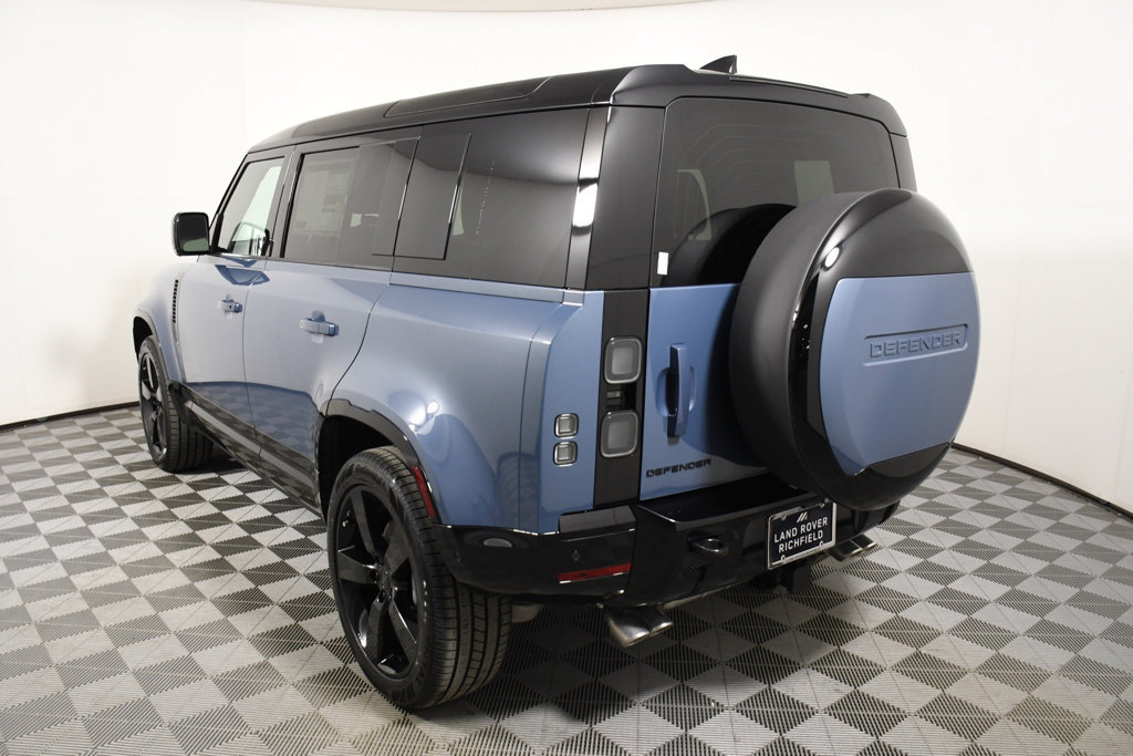 New 2026 Land Rover Defender 110 X-Dynamic SE AWD/4WD image 4