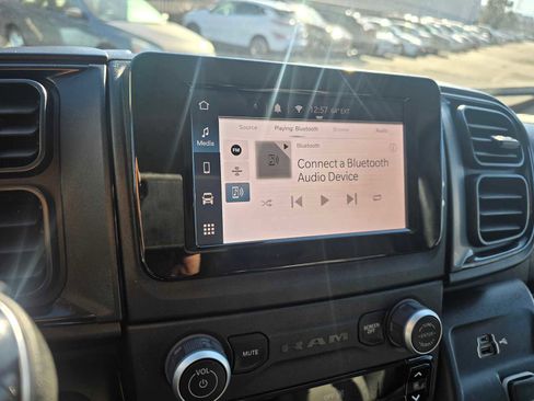 Used 2023 RAM ProMaster 2500 image 24