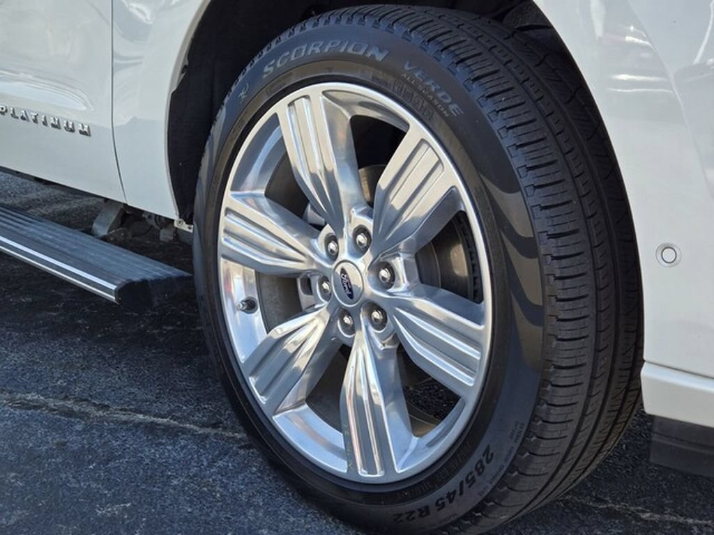 Certified 2024 Ford Expedition Platinum AWD/4WD image 20