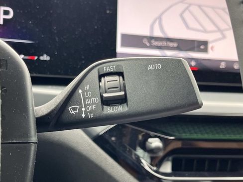 Used 2026 BMW 230i xDrive Coupe w/ Premium Package image 24