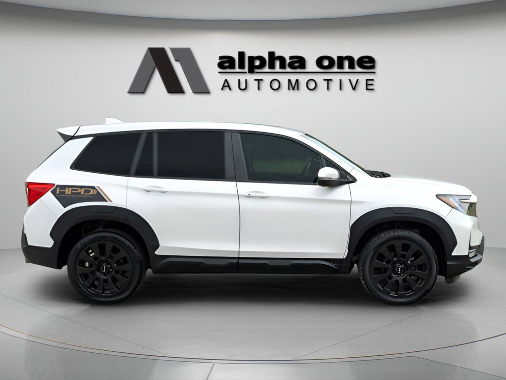 Used 2023 Honda Passport EX-L image 4