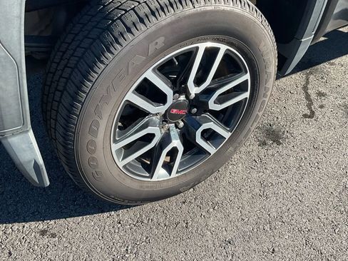 Used 2019 GMC Sierra 1500 AT4 w/ AT4 Premium Package image 11