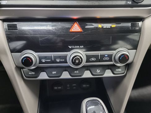 Used 2020 Hyundai Elantra SEL w/ Cargo Package (C1) FWD image 21