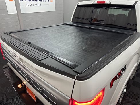 Used 2020 Ford F150 Platinum w/ Equipment Group 701A Luxury image 11