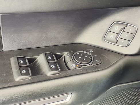 Used 2021 Ford Expedition Max Platinum image 16