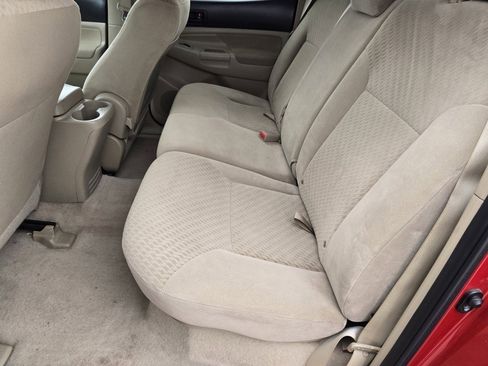 Used 2011 Toyota Tacoma 4x4 Double Cab w/ SR5 Pkg #2 image 22