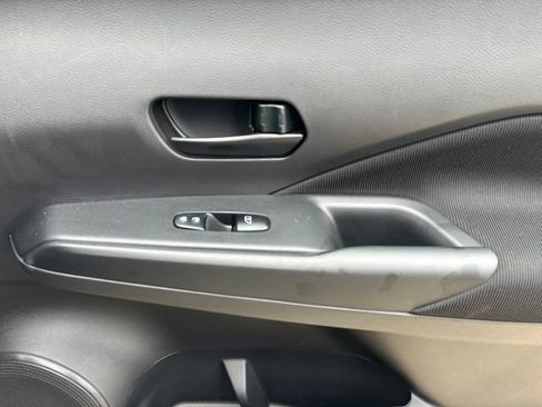 Used 2025 Nissan Kicks Play S FWD image 14