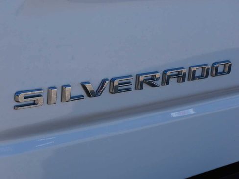 Used 2019 Chevrolet Silverado 1500 High Country image 13