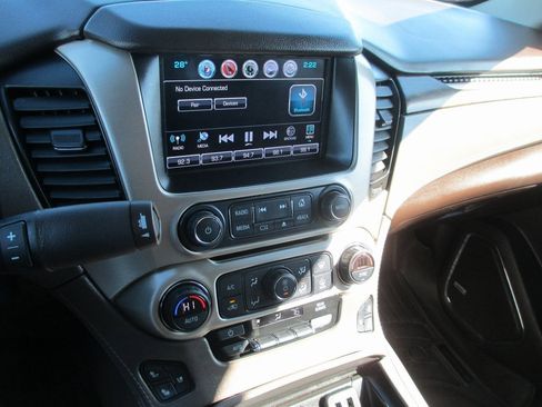 Used 2018 GMC Yukon Denali w/ Denali Ultimate Package image 32