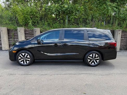Used 2025 Honda Odyssey EX-L image 5