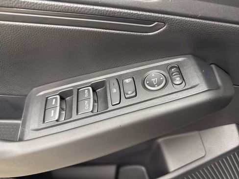 Used 2023 Honda Accord LX image 25