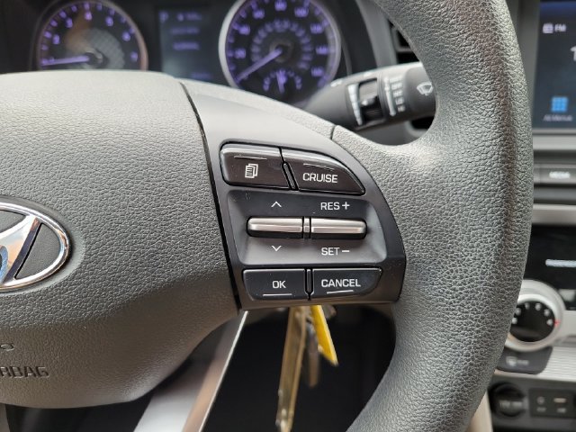 Used 2019 Hyundai Elantra SEL FWD image 25