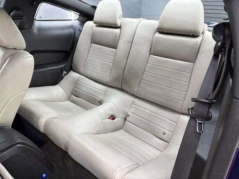 Used 2012 Ford Mustang Premium image 9
