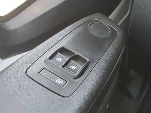 Used 2025 RAM ProMaster 2500 w/ U-Haul Equipment Group FWD image 25