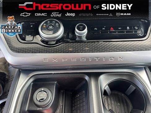 Used 2025 Ford Expedition Max Platinum w/ Stealth Performance Package AWD/4WD image 22