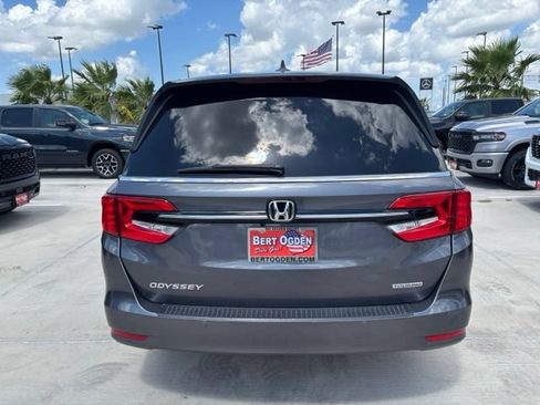 Used 2023 Honda Odyssey Touring image 5