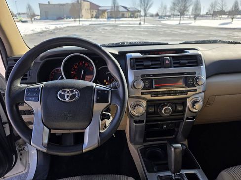 Used 2012 Toyota 4Runner SR5 w/ Convenience Pkg image 22