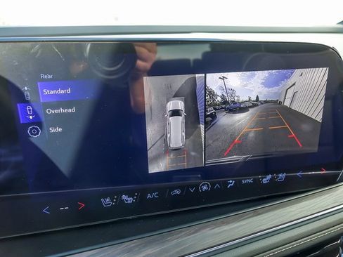 New 2026 Chevrolet Suburban Premier image 29