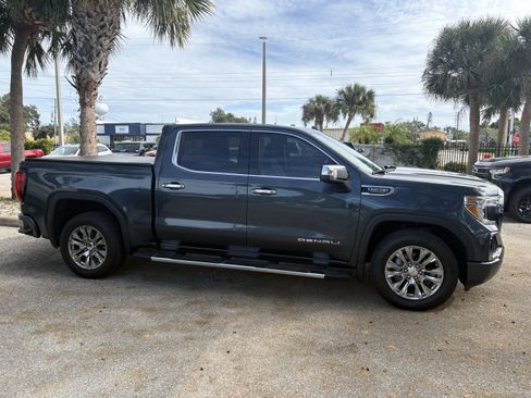 Used 2020 GMC Sierra 1500 Denali w/ Technology Package image 8