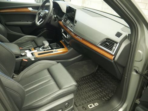 Certified 2023 Audi Q5 2.0T Prestige AWD/4WD image 27