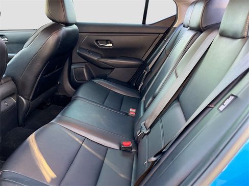 Used 2023 Nissan Sentra SR w/ SR Premium Package image 24