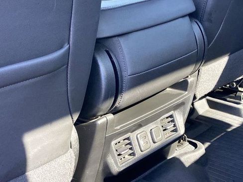 Used 2020 Chevrolet Silverado 2500 LTZ image 17