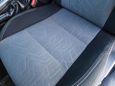 Certified 2023 Toyota Tacoma TRD Off-Road image 25