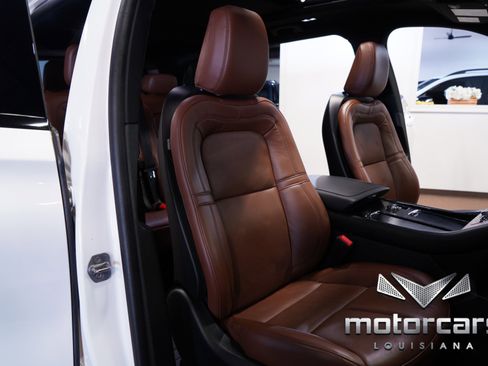 Used 2024 Lincoln Aviator Reserve w/ Jet Package RWD image 30