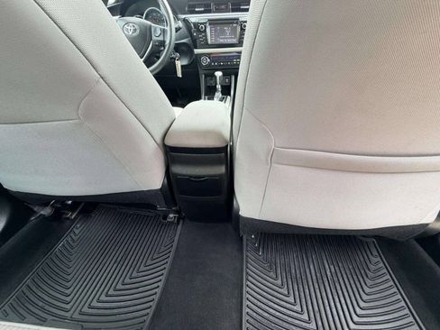 Used 2015 Toyota Corolla LE FWD image 27