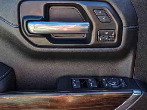 Used 2020 GMC Sierra 1500 SLT w/ SLT Premium Plus Package image 19