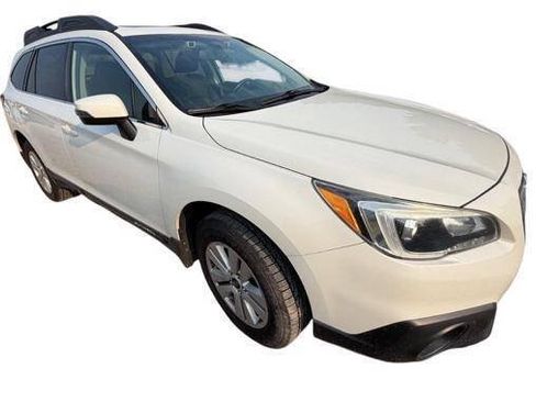 Used 2015 Subaru Outback 2.5i Premium AWD/4WD image 8