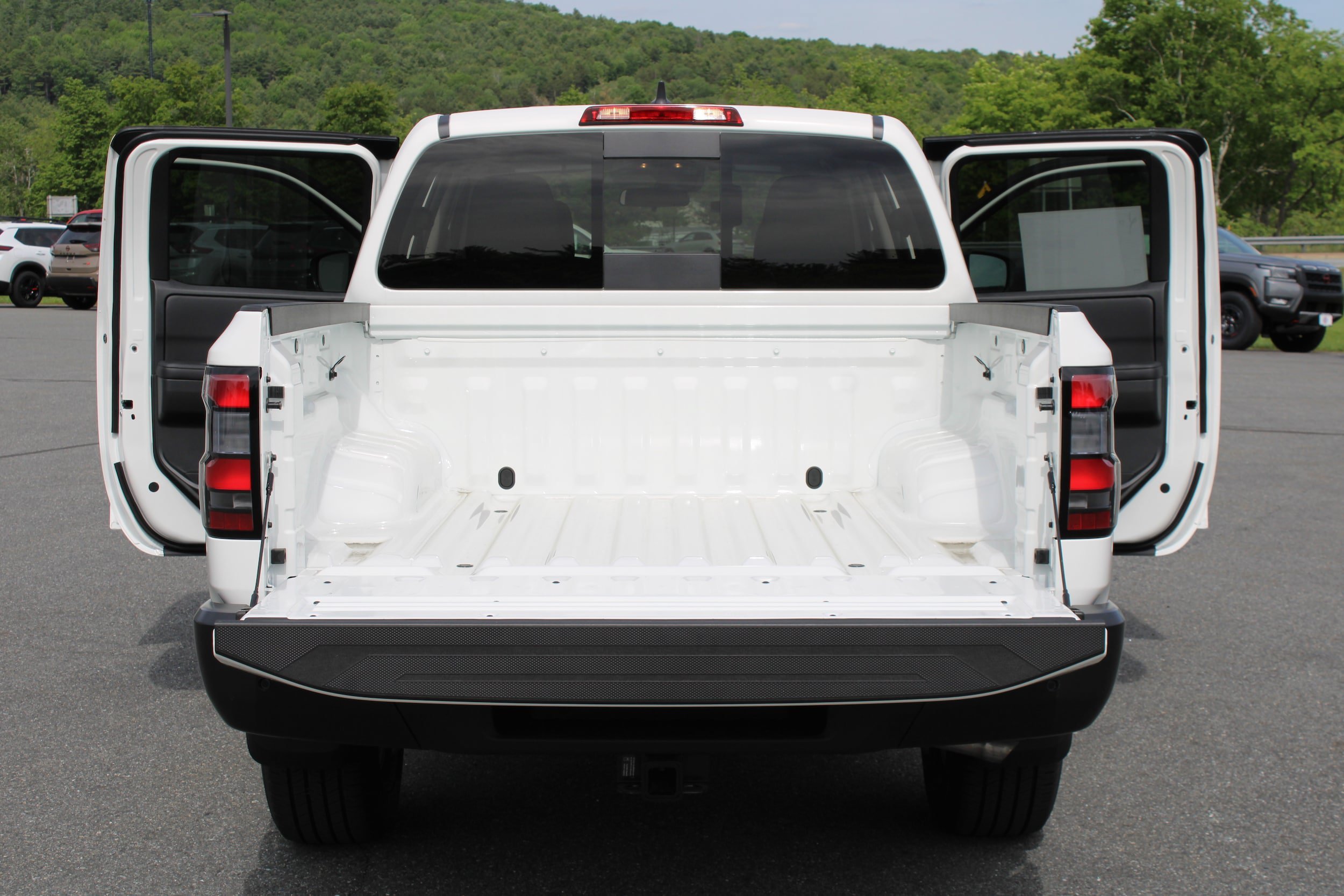 Used 2026 Nissan Frontier S AWD/4WD image 18