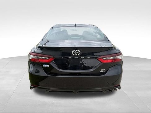 Used 2024 Toyota Camry SE AWD/4WD image 13