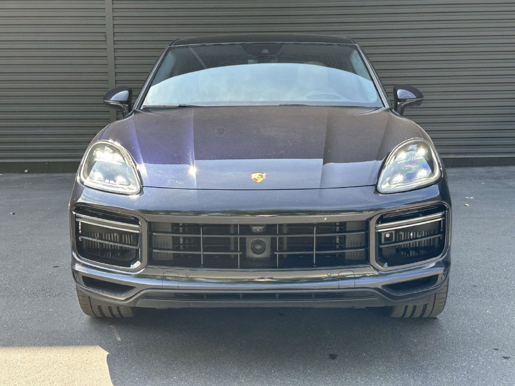 Used 2022 Porsche Cayenne Turbo AWD/4WD image 8