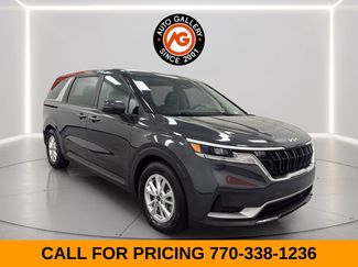 Used 2023 Kia Carnival LX FWD video 1