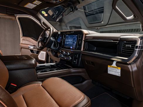 Used 2026 Ford F250 King Ranch w/ Chrome Package image 13