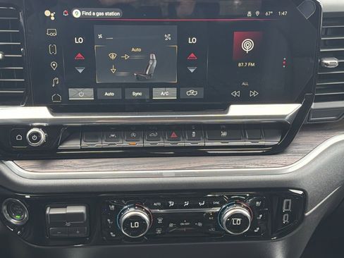 New 2026 GMC Sierra 1500 SLT w/ SLT Premium Package image 21