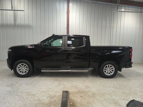 Used 2019 Chevrolet Silverado 1500 RST AWD/4WD image 9