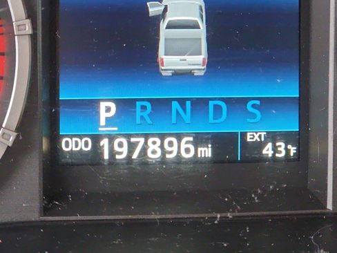 Used 2017 Toyota Tundra Limited w/ Limited Premium Package image 14