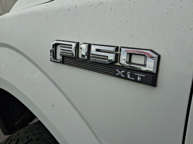 Used 2015 Ford F150 XLT w/ Equipment Group 301A Mid AWD/4WD image 4