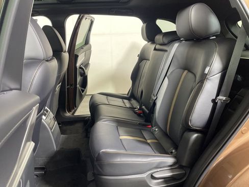 New 2026 MAZDA CX-70 3.3 Turbo w/ Premium Plus Pkg image 19