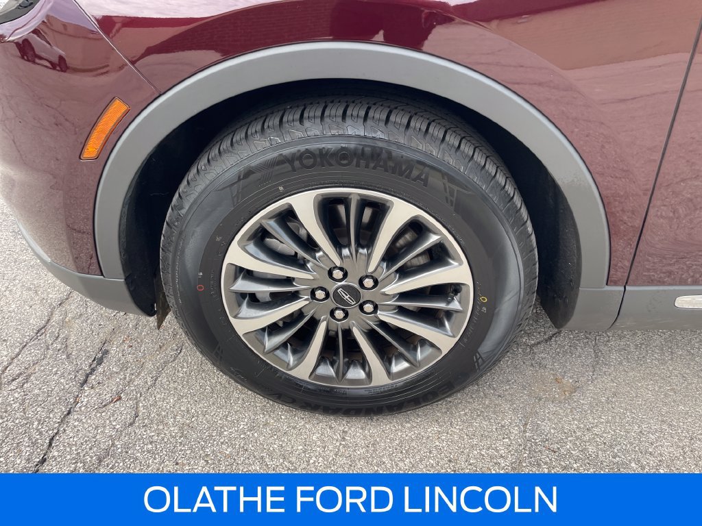 Certified 2023 Lincoln Nautilus AWD w/ Premium Package image 28
