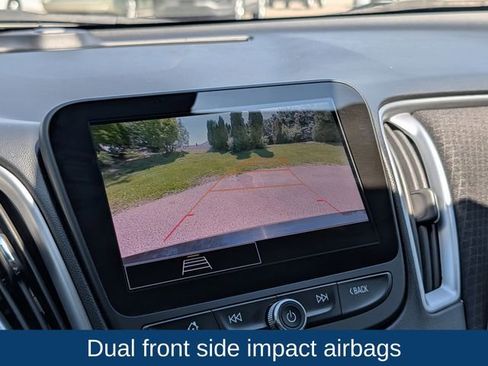Used 2023 Chevrolet Malibu LT FWD image 19