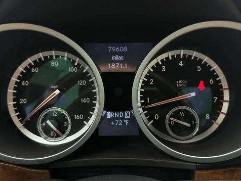 Used 2011 Mercedes-Benz SLK 300 image 27