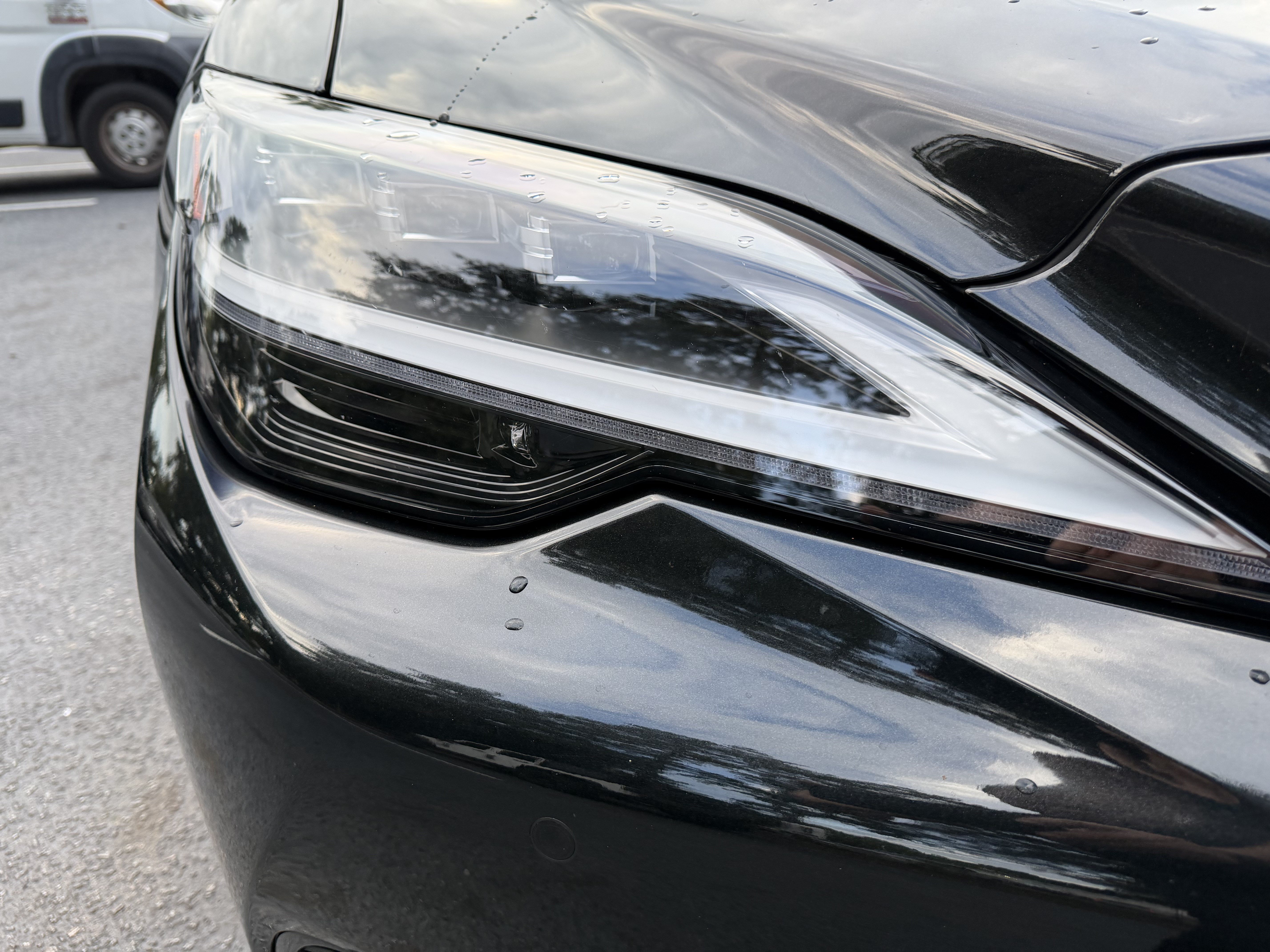 Used 2025 Lexus LS 500 RWD image 12